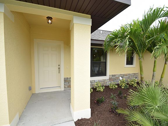 3rd image of 170 Eldron Blvd SE
