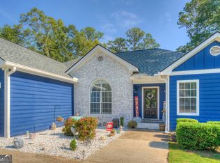 2037 Emily Dr, Social Circle, GA 30025