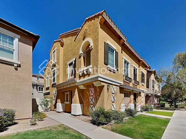 4084 E Windsor Dr, Gilbert, AZ 85296