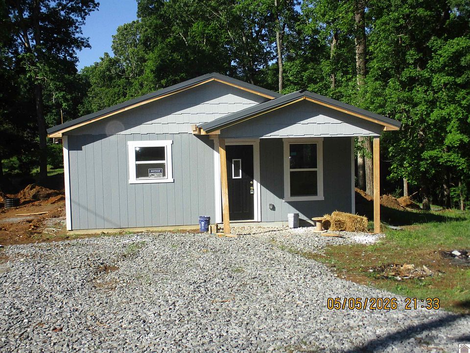 1st image of 2027 Woodland Dr