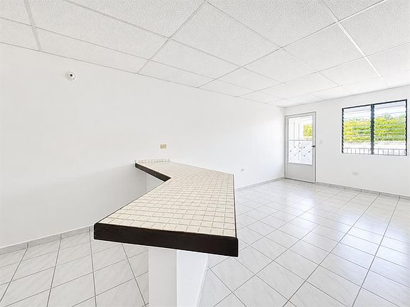 3rd image of Urb Villa Oriente Calle A 22 APT D