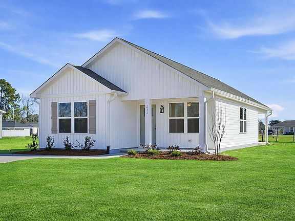 2nd image of 232 Rae St