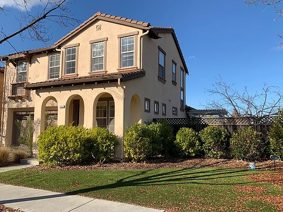 2nd image of 1359 Trestlewood Dr