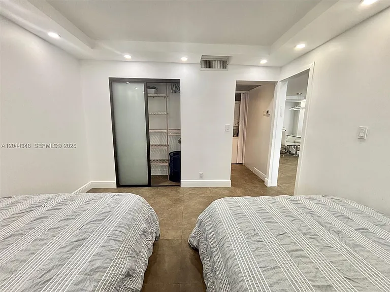 2030 S Ocean Dr #423 — Photo 15