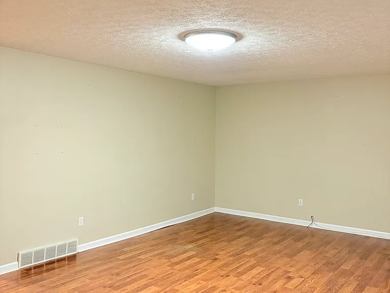 660 Plano Richpond Rd — Photo 5