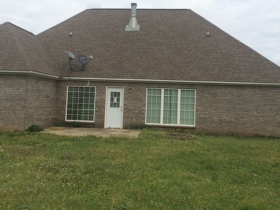 2nd image of 4809 Hidden Acres Dr