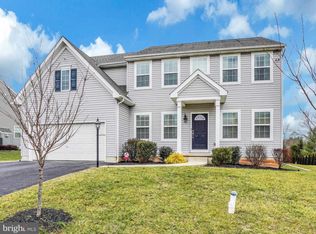 6 Furlong Rd, Douglassville, PA 19518