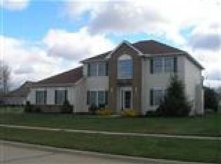 17261 Greenwood Dr, Strongsville, OH