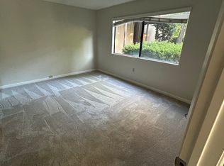 820 Woodside Ln E UNIT 3, Sacramento, CA