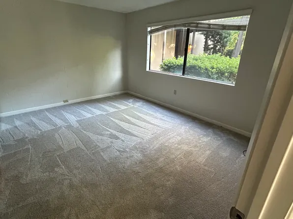 820 Woodside Ln E Unit 3, Sacramento, CA 95825