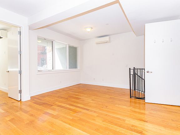 4th image of 871 Bergen St APT 1A