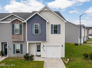 226 Glenhaven Ln, Jacksonville, NC 28546
