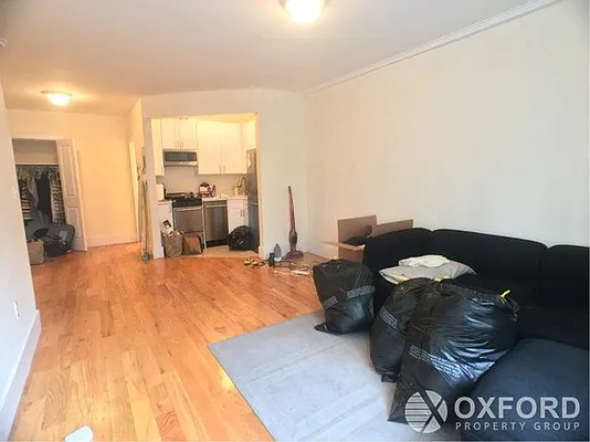 Rented by Oxford Property Group | media 16