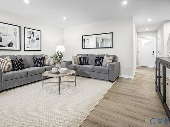 3rd image of 286 Pink Lady Cir