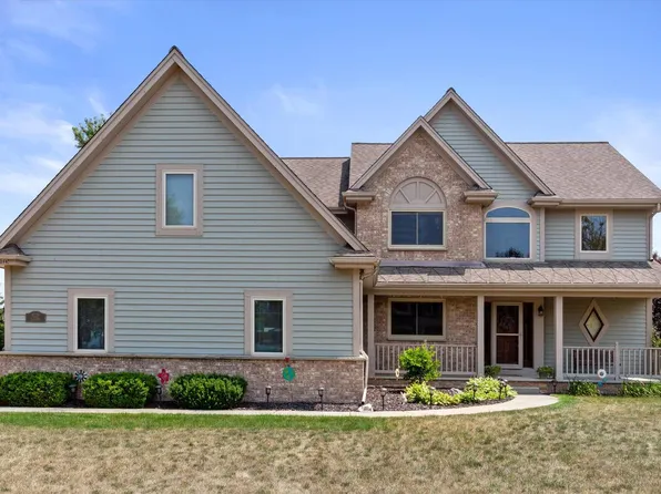 W226N7298 Woodland Creek DRIVE, Sussex, WI 53089