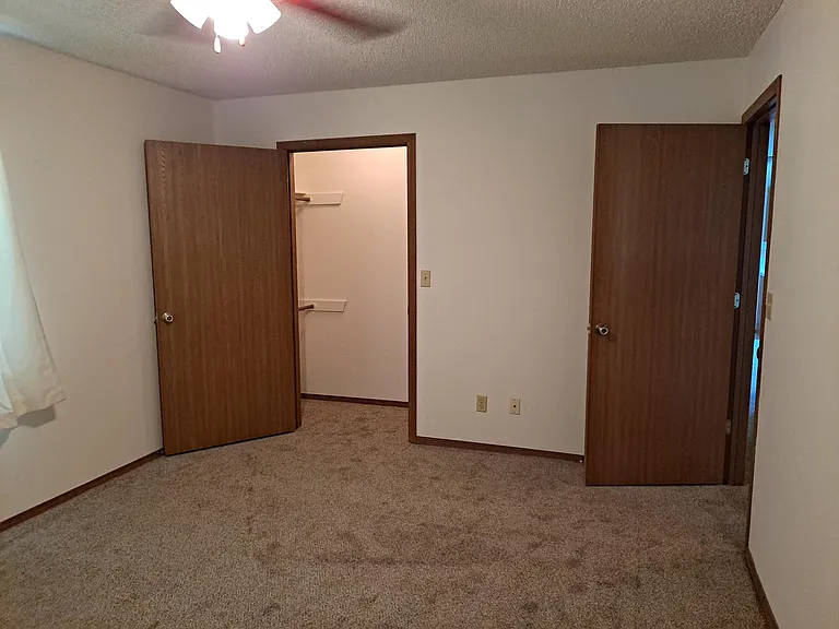 313 McKennon Ct — Photo 10
