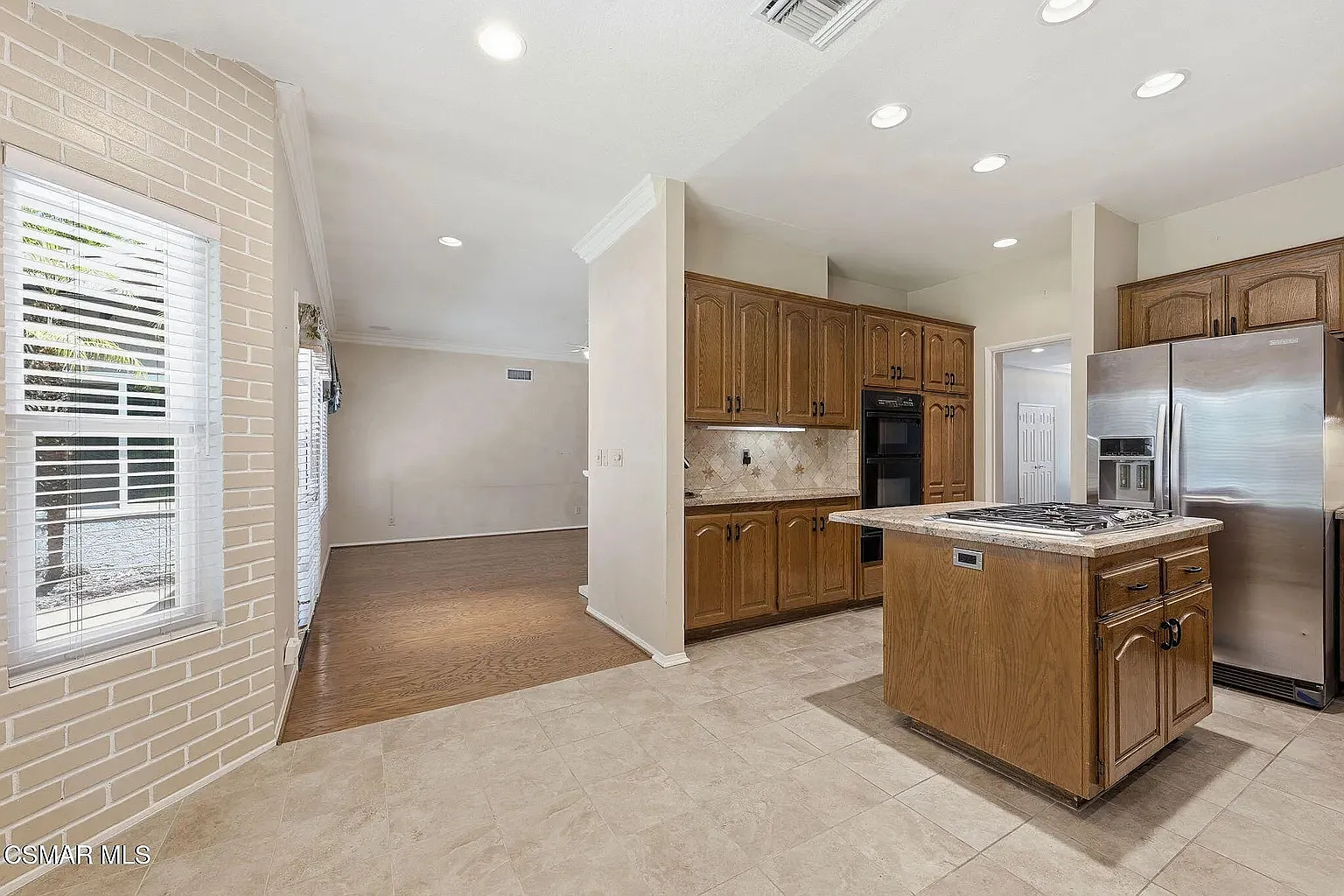 2085 Brookfield Dr — Photo 4
