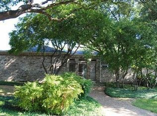 7221 Lavendale Cir, Dallas, TX 75230