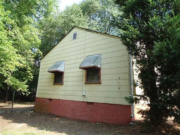4th image of 1606 Sams St SE