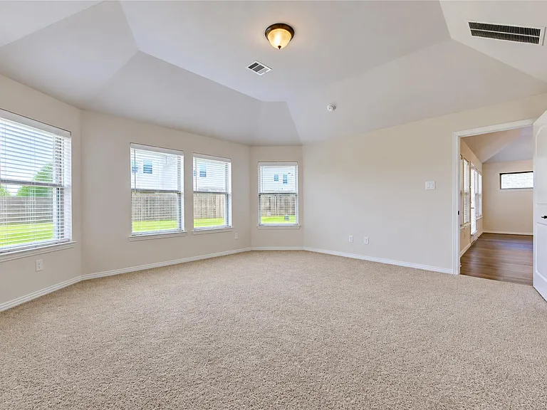 101 Sunray Creek Dr — Photo 20