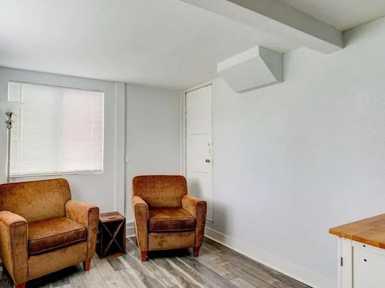 2230 Pomona Ave #B — Photo 3