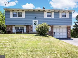 775 Pomander Ave, Reading, PA 19606