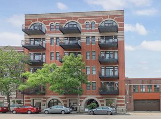 1355 W Washington Blvd APT 4A, Chicago, IL 60607
