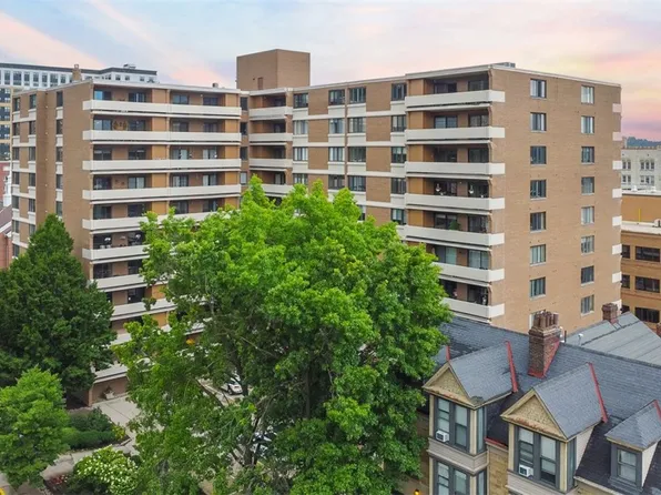 220 N Dithridge St APT 1001, Pittsburgh, PA 15213