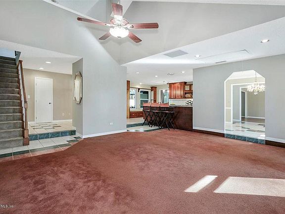 5th image of 3917 Brookdale Ct