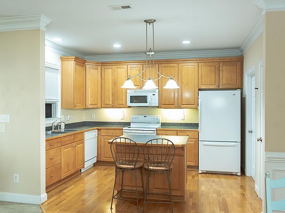 4th image of 134 Eagles Nest Dr