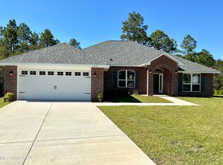 6289 Emerald Lake Dr, Biloxi, MS 39532
