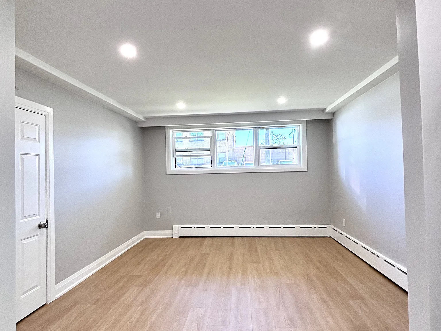 3 bed, $2,700 — Photo 4