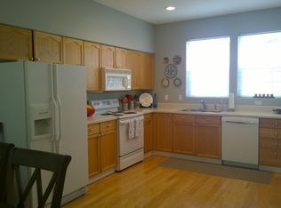 14320 SW Cougar Ridge Dr, Beaverton, OR 97008