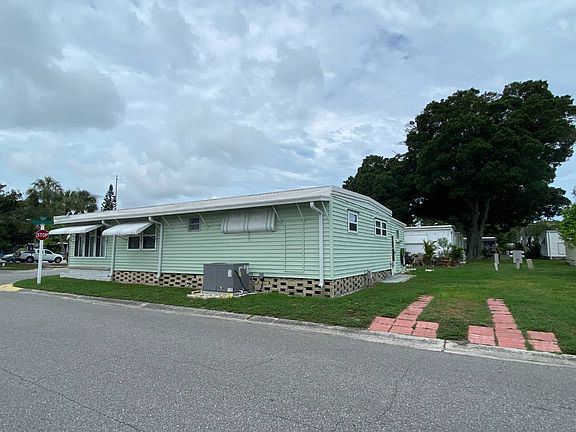3rd image of 7001 142nd Ave N #179