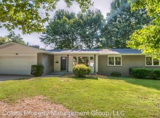 2438 S Hillsboro Ave #A, Springfield, MO 65804