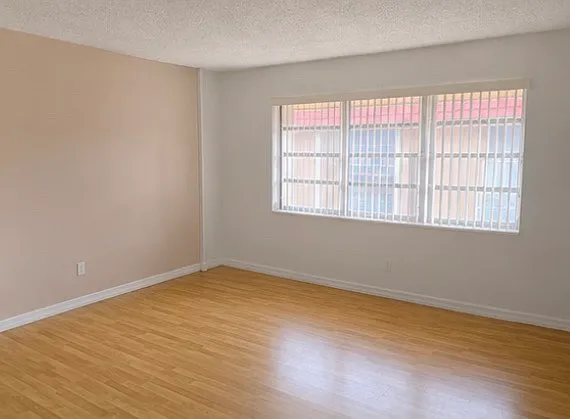 5401 SW 77th Ct #202E — Photo 4