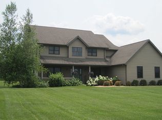 30809 Wild Goose Ln, Burlington, WI 53105