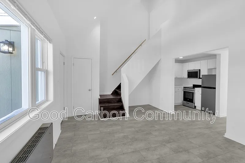 Building Photo - 209 Summer St #LOFT