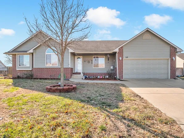 319 Homewood Ln, Newton, KS 67114