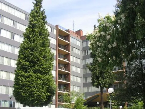 Hollywood Towne House