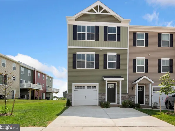 64 Grant St, Taneytown, MD 21787