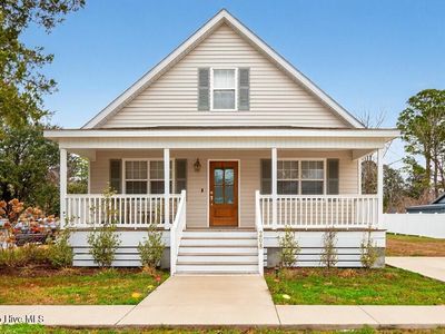 208 Pollock Street, Pollocksville, NC, 28573