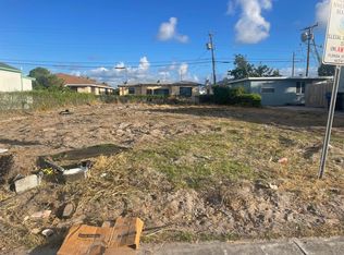 546 W 4th St, Riviera Beach, FL 33404