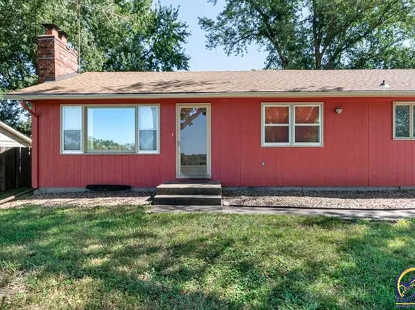 500 Kansa Dr #501, Ozawkie, KS 66070