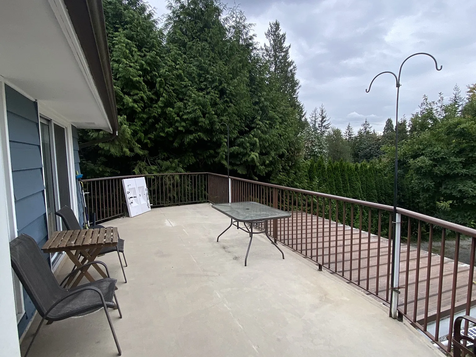 5 bed, 3000 sqft, $6,350 — Photo 3