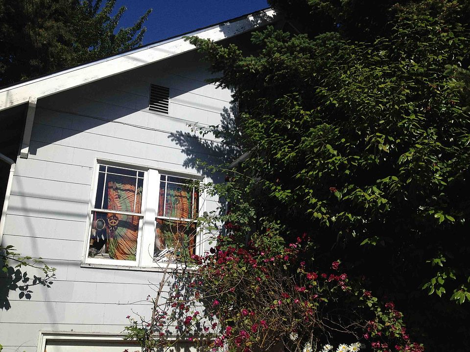1st image of 6911 12th Ave NE