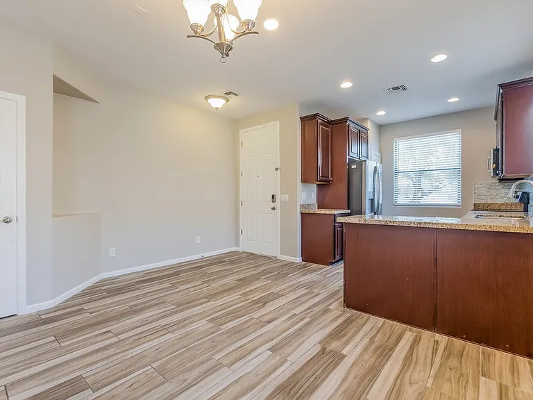 3049 S Sailors Way — Photo 7