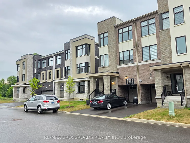 60 Puisaya Dr — Photo 4