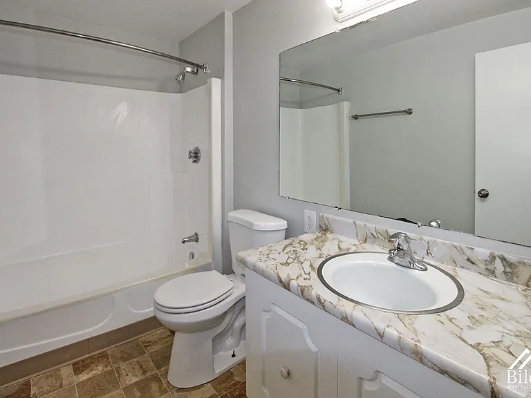 Hillside Terrace Apartments — Photo 121