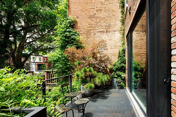 Sold by Corcoran | media 11